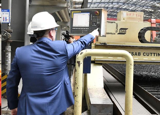 Dutch heavy lifter takes shape