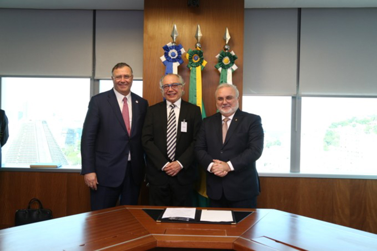Total forges Brazil renewables alliance with Petrobras