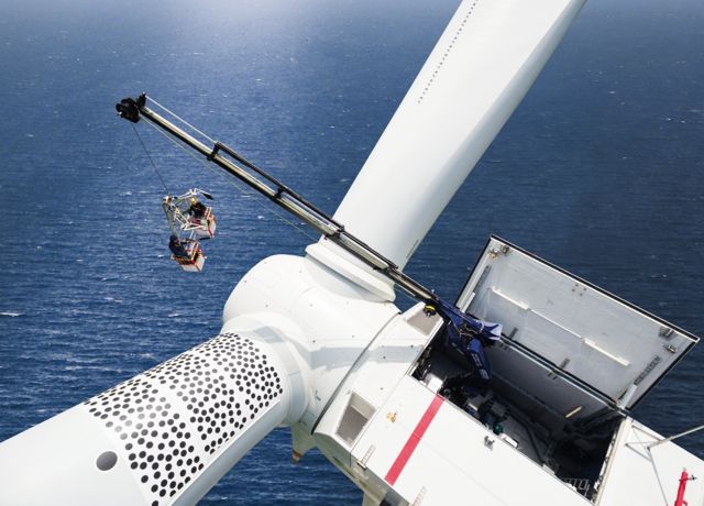 Senvion grabs Palfinger lift