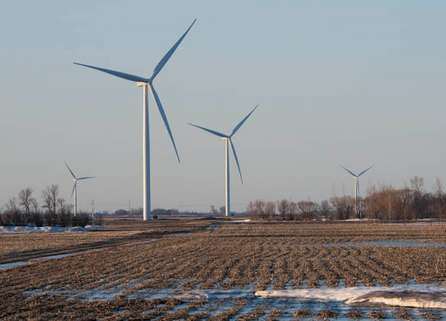 Regulators mull Ontario wind Regulators mull Ontario wind