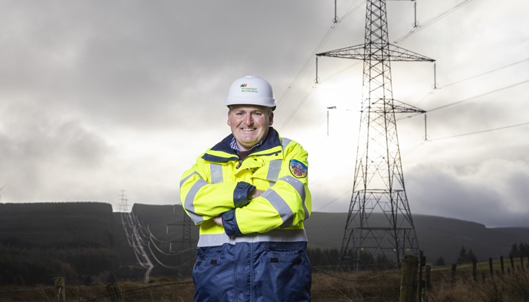 SPEN, Hitachi sign Scottish grid MoU SP Energy Networks completes upgrade