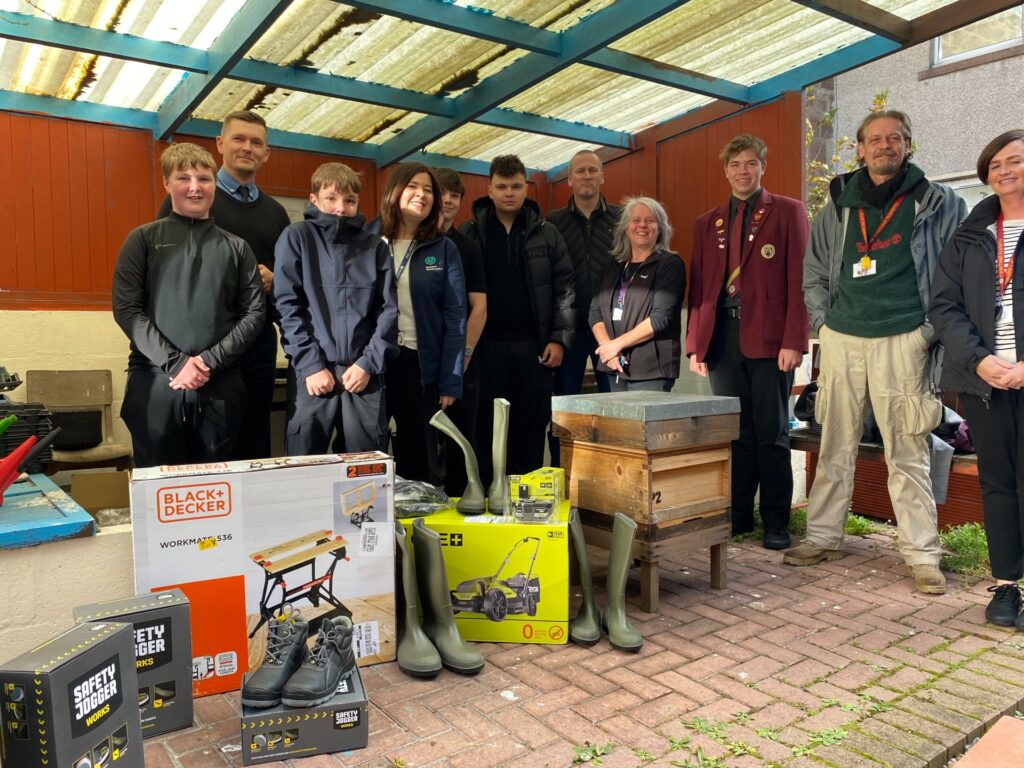 EGL2 project brings green boost to school EGL2 project brings green boost to school