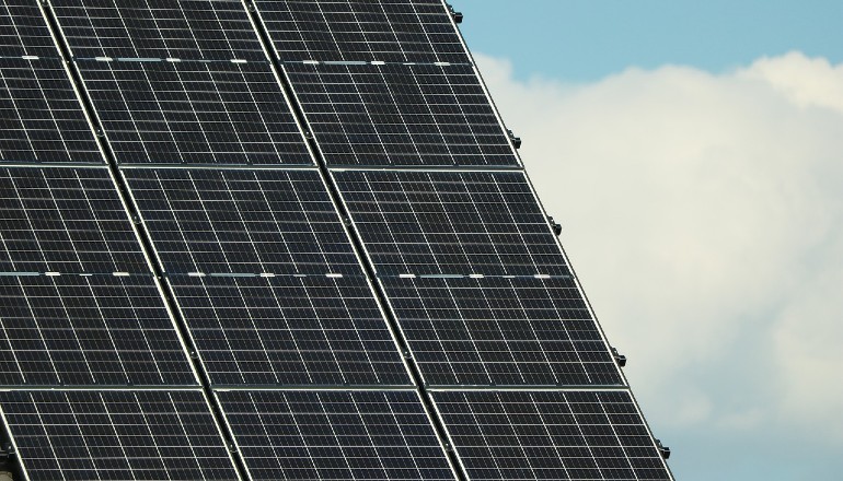 Canadian Solar unit unveils utility-scale battery