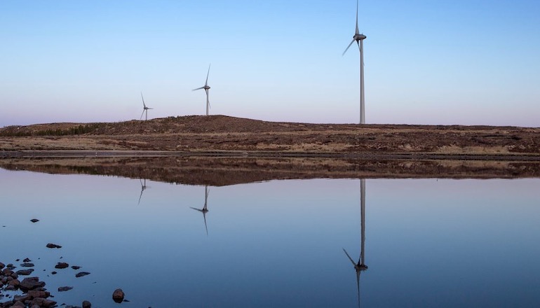 COVID-19: Scots wind farm shows community spirit