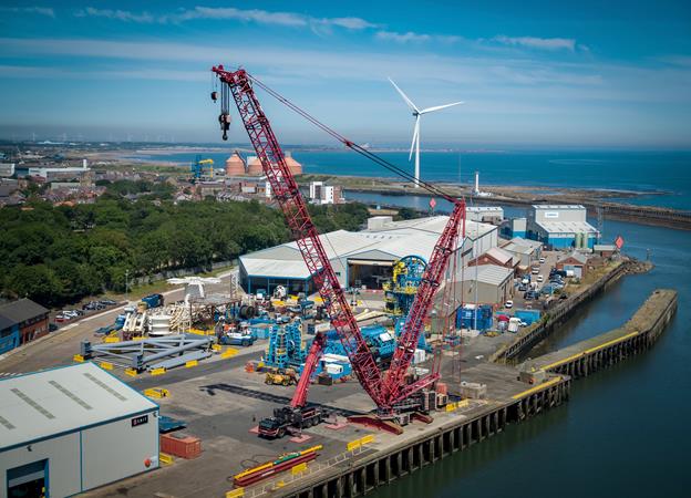 Mammoet gives Blyth added lift