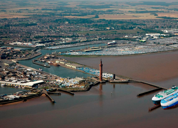 Dong eyes Grimsby O&M bonanza