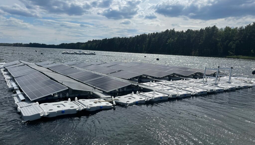 RWE pilots German PV floater RWE pilots German PV floater