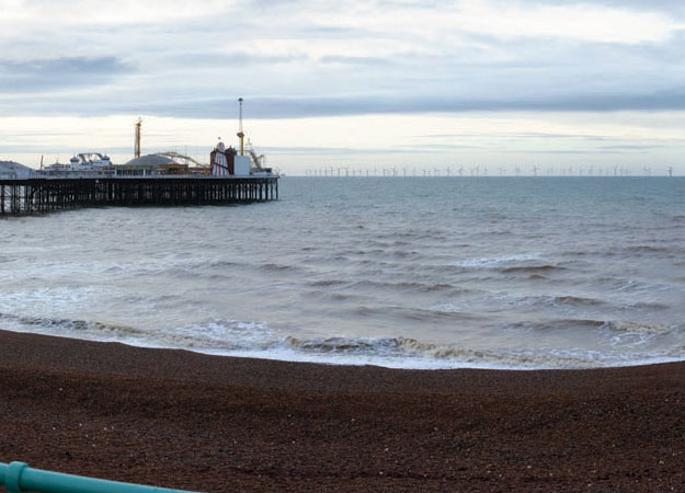 Eon profits fall by 30%