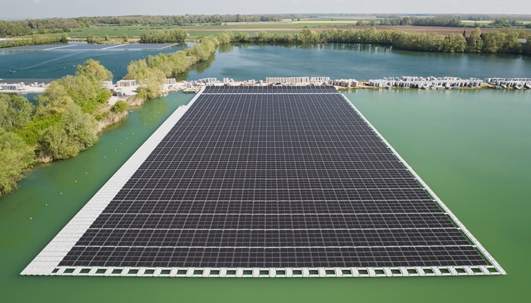 Q Energy seals 74MW PV floater financing