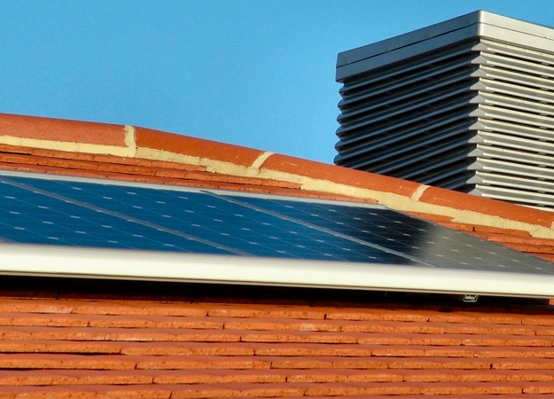 UK solar homes claim REGO certificates