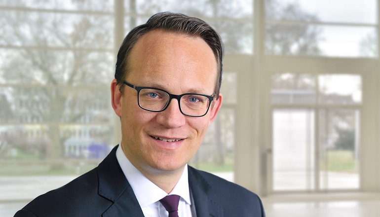 RWE posts strong 2023 earnings across renewables RWE announces CEO succession plan