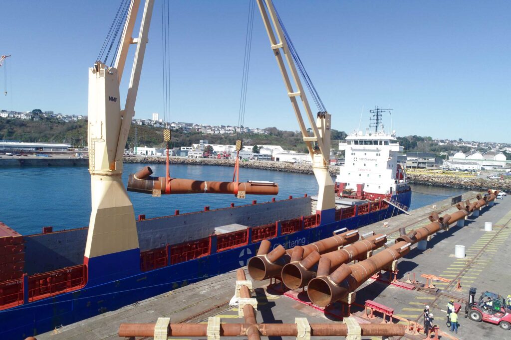 First Saint-Brieuc jacket pieces arrive in Spain