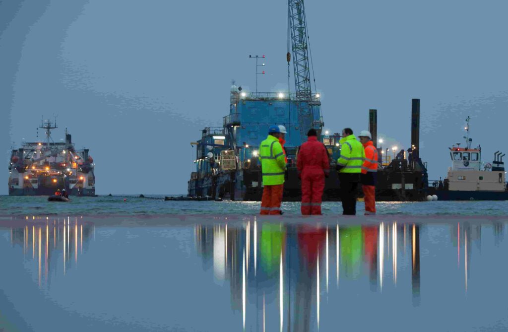 Western Link comes ashore Western Link comes ashore