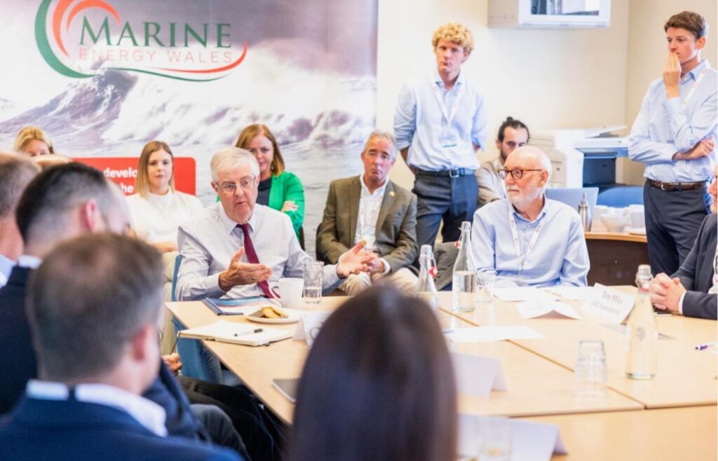 Wales minister talks marine energy with stakeholders Wales minister talks marine energy with stakeholders