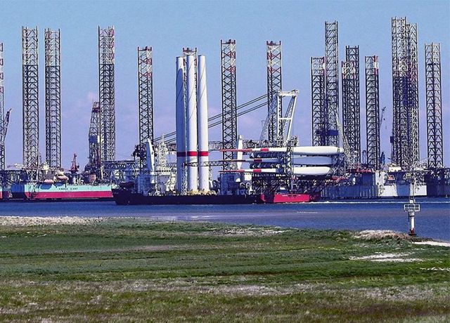 Seajacks to berth jack-ups at Tees Valley Seajacks to berth jack-ups at Tees Valley