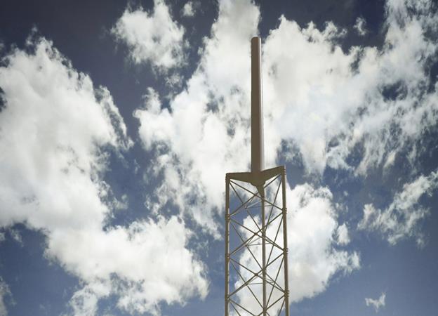 Spaniards plot tower revolution