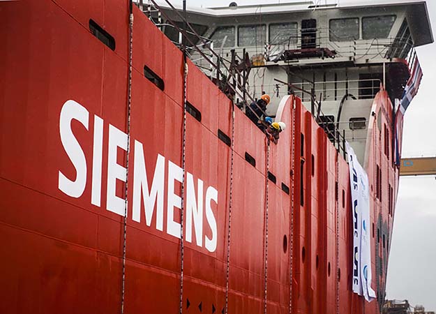 Siemens hires offshore muscle
