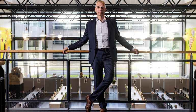 Siemens Gamesa appoints new chief to replace Nauen Siemens Gamesa has 'huge task' ahead