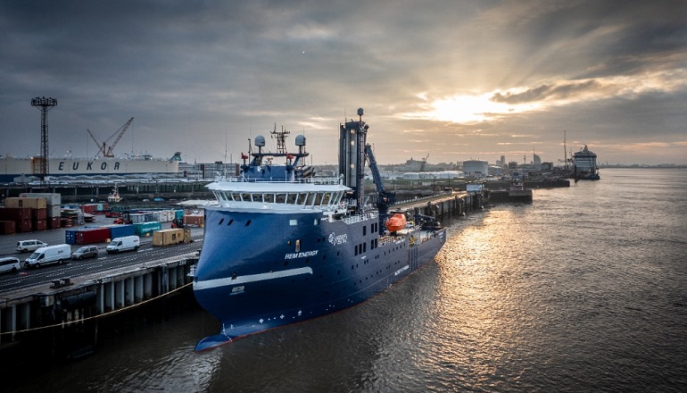 Siemens Gamesa commissions hydrogen-ready SOV