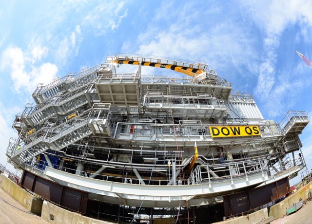 SLP readies Dudgeon topside