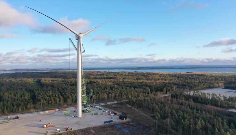 Siemens Gamesa giant delivers full power Siemens Gamesa 11MW titan towers in Denmark