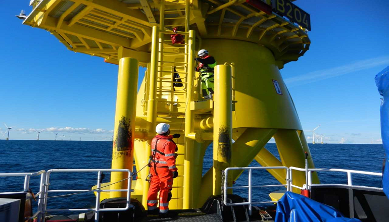 SMC nets Orsted contract for UK offshore sites