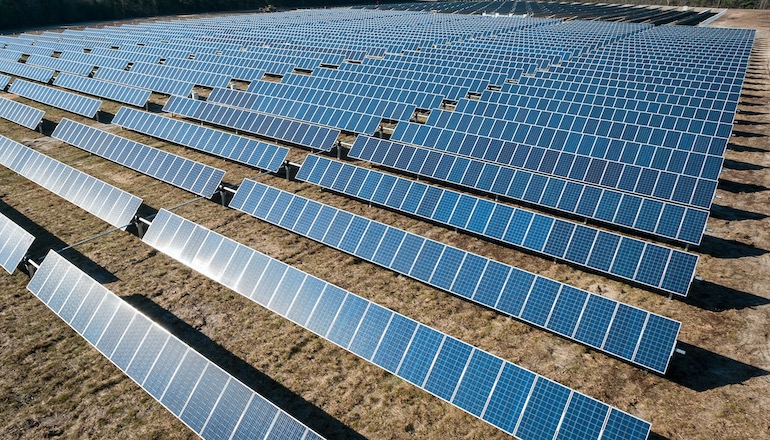 US developer inks 1.6GW of solar PPAs Macquarie injects $85m into US solar pipeline