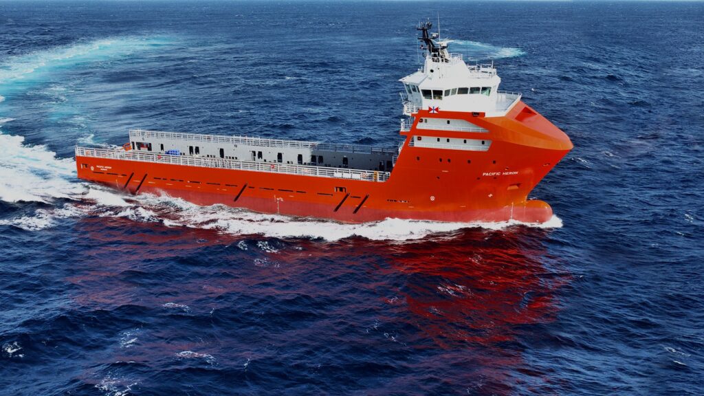 Swire vessel lends hand on Greater Changhua 1&2a
