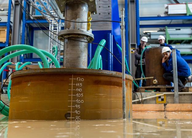 Buckets 'weather' Fraunhofer storm