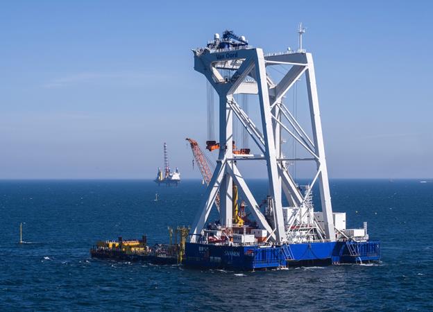 Steady wind for Van Oord