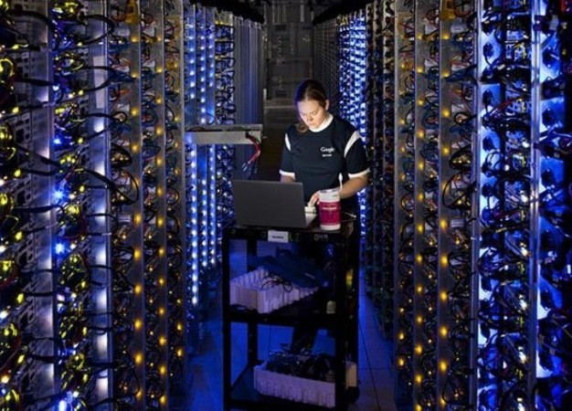 Google, Facebook among clean power buyers club Google hits clean energy target