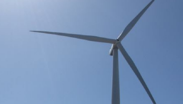 Thrive finances England's tallest turbine