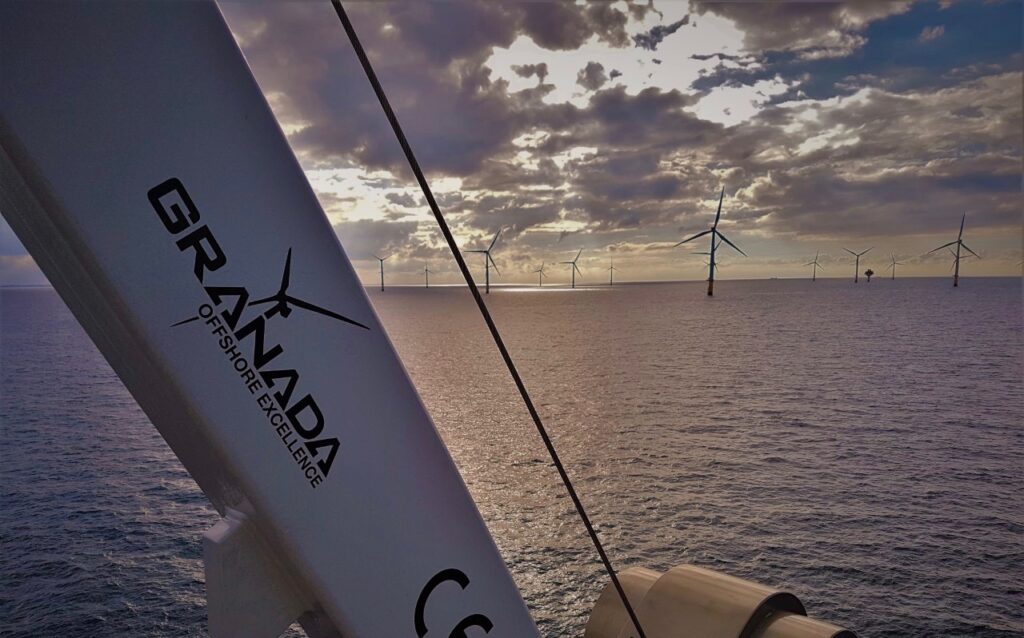Granada wins Dogger Bank crane contracts Granada wins Dogger Bank crane contracts