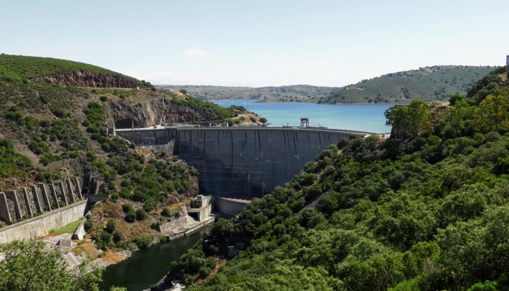 Iberdrola secures EIB green loans