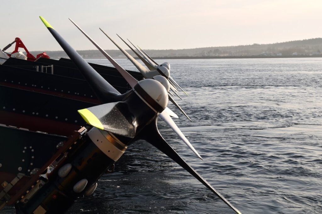 Aerospace technology to turn tidal turbines