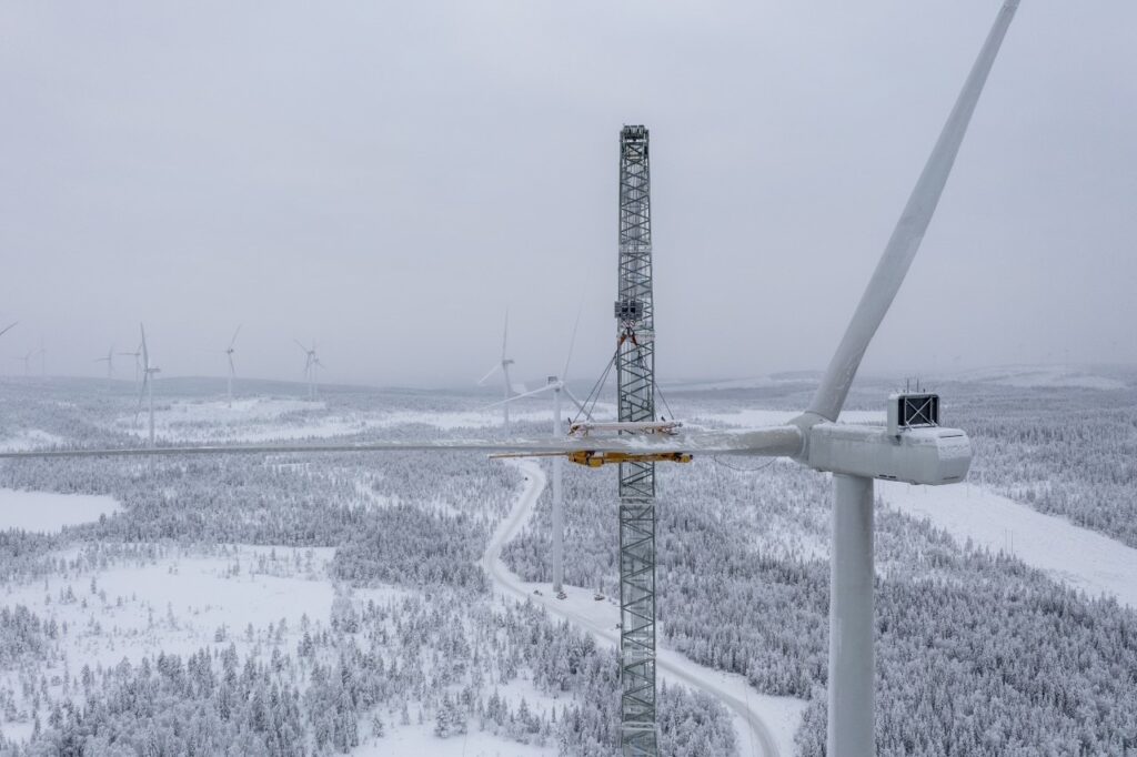 Vattenfall completes its largest onshore wind project Vattenfall completes its largest onshore wind project