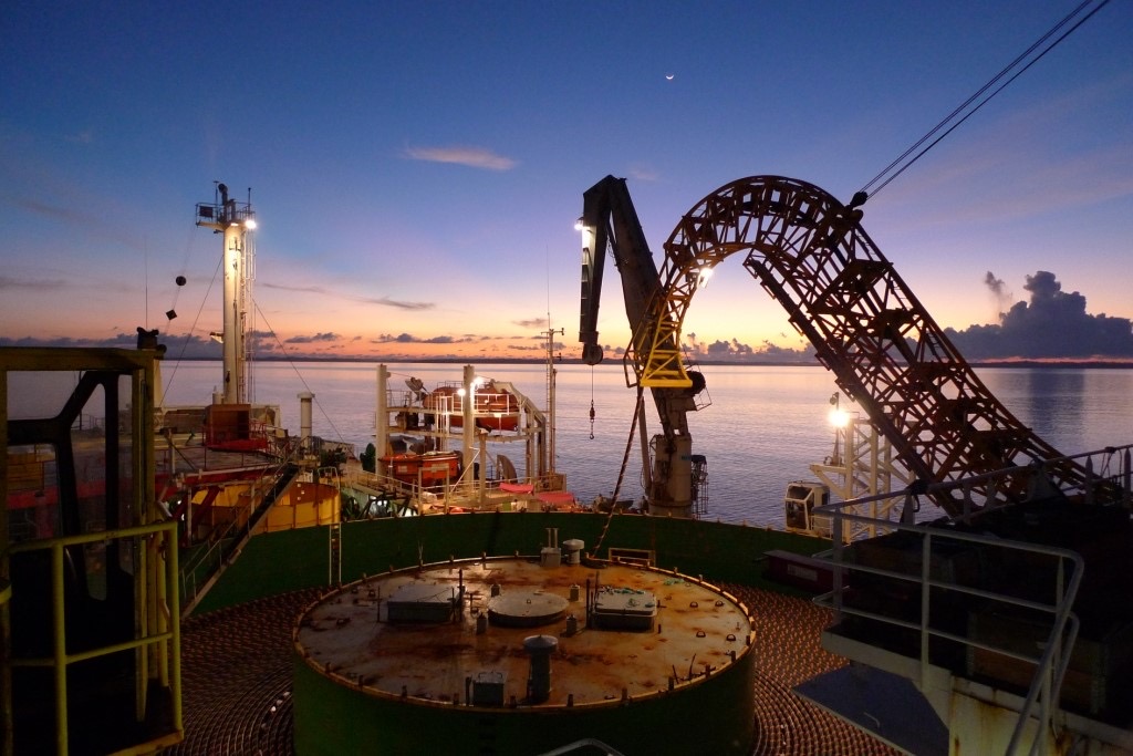 Nexans lines up cabling survey support
