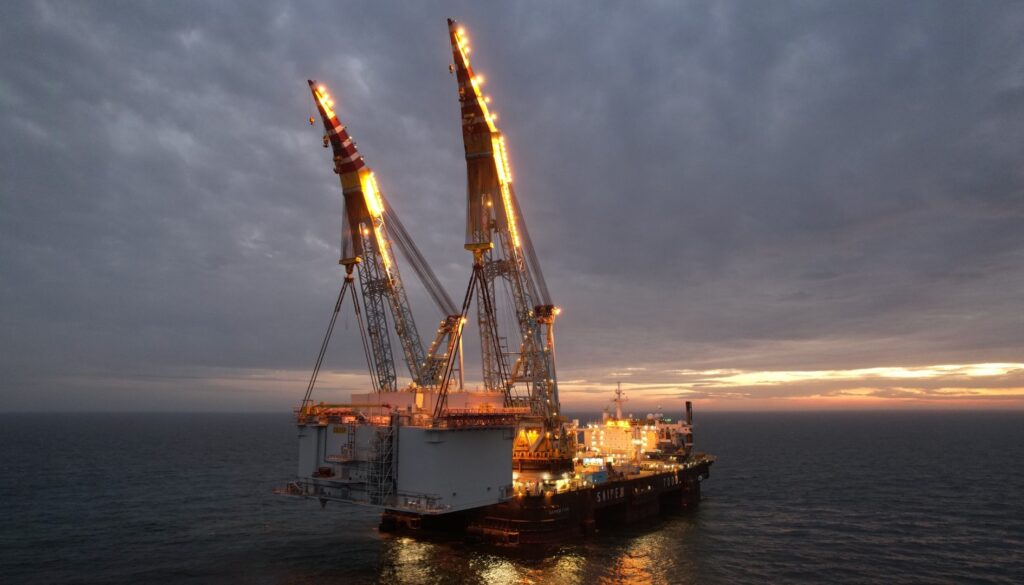 Saipem installs second Dogger Bank platform Saipem installs second Dogger Bank platform