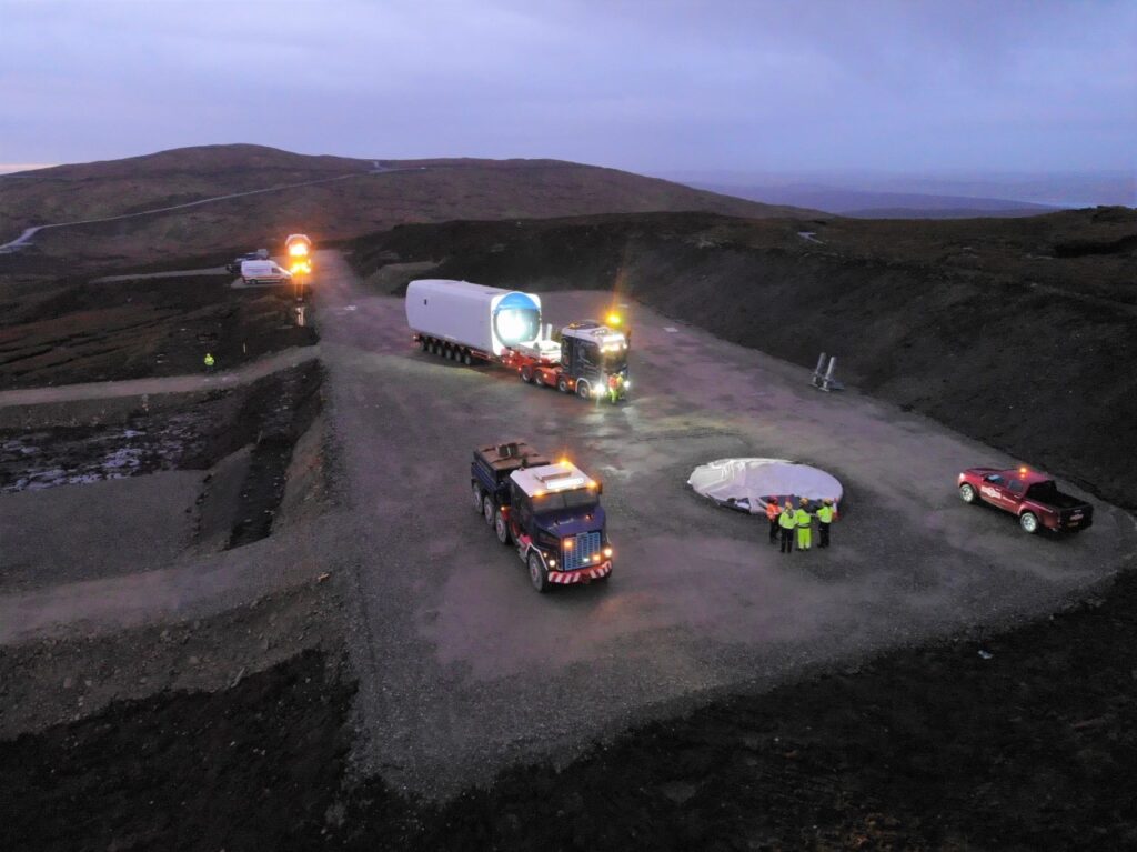 Vestas begins Viking convoy in Shetland Vestas begins Viking convoy in Shetland