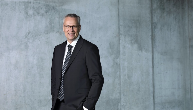 Vestas names new CTO and COO