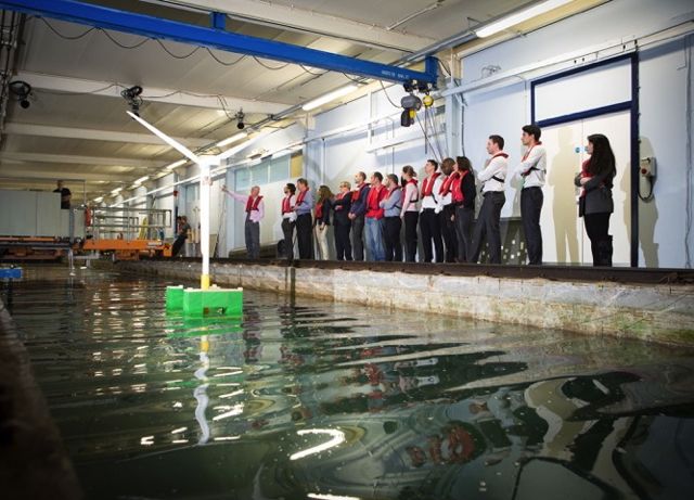 Iberdrola floater aces test