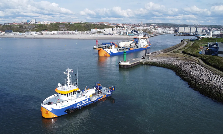 Van Oord sees slump in net profit