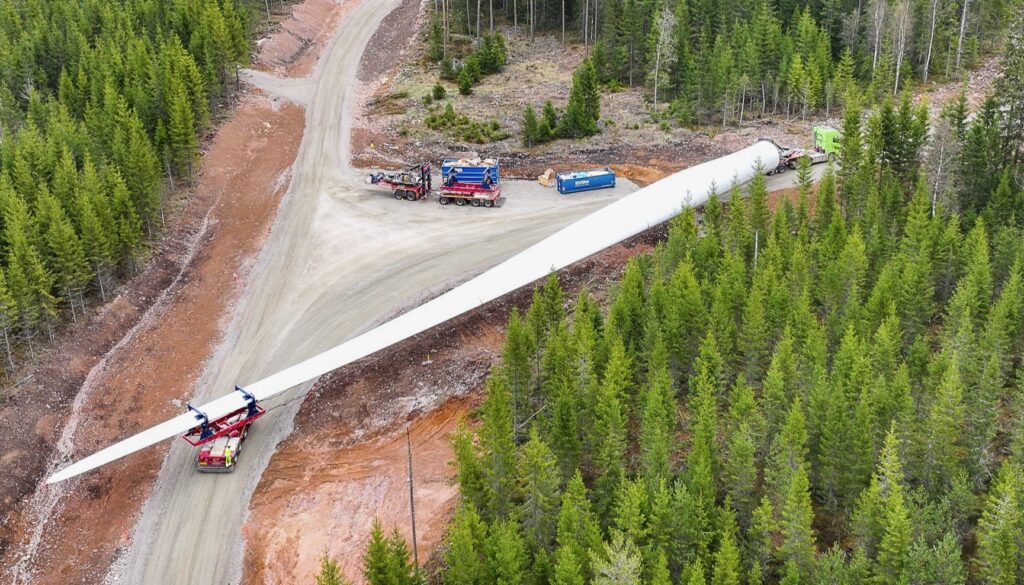 Vattenfall starts turbine installation in Sweden