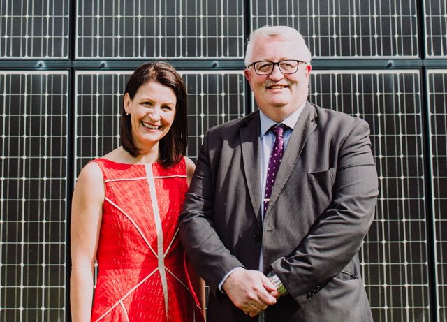 Boffins spotlight energy storage