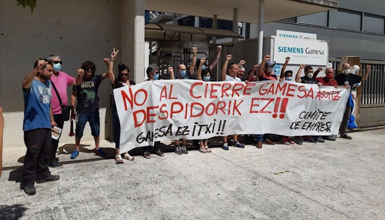 Unions fight closure of Siemens Gamesa plant in Spain