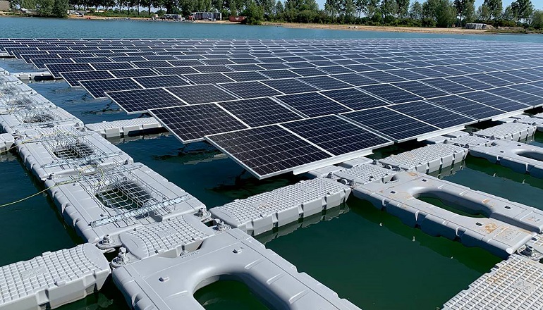 Vattenfall kicks off Dutch solar floater construction Vattenfall kicks off Dutch solar floater construction