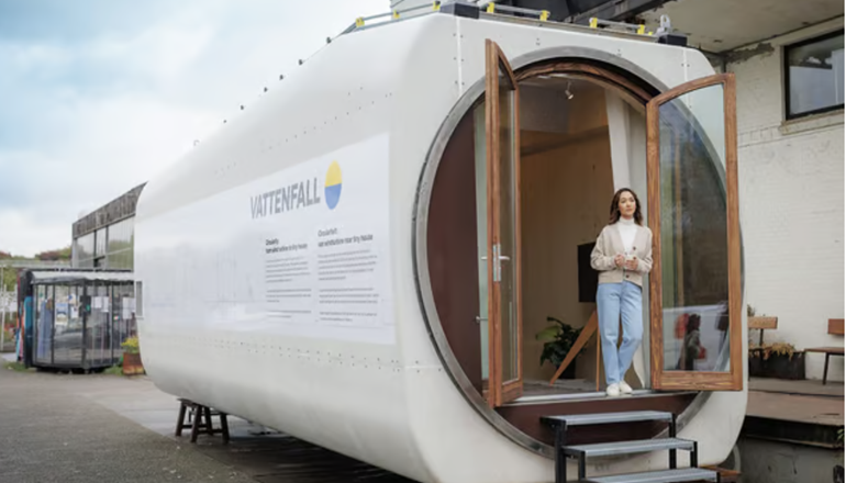 Turbine nacelle transforms into tiny house Turbine nacelle transforms into tiny house