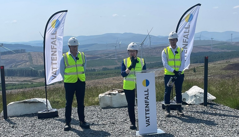 Vattenfall toasts South Kyle Vattenfall toasts South Kyle