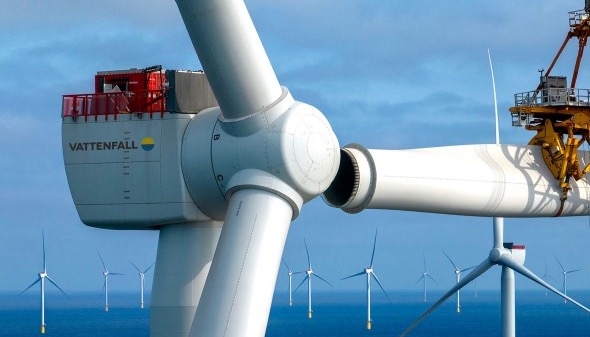Vattenfall expands recycling targets Vattenfall installs final HKZ turbine