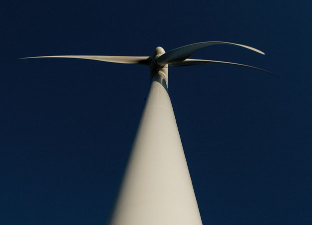 Vestas and Hempel join forces to protect turbine surfaces Vestas and Hempel join forces to protect turbine surfaces